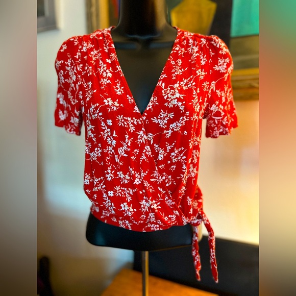 Code X Mode Blouse - Picture 1 of 4